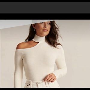 Abercrombie & Fitch cutout mockneck sweater